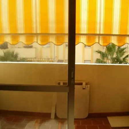 Apartment In 100712 Malaga